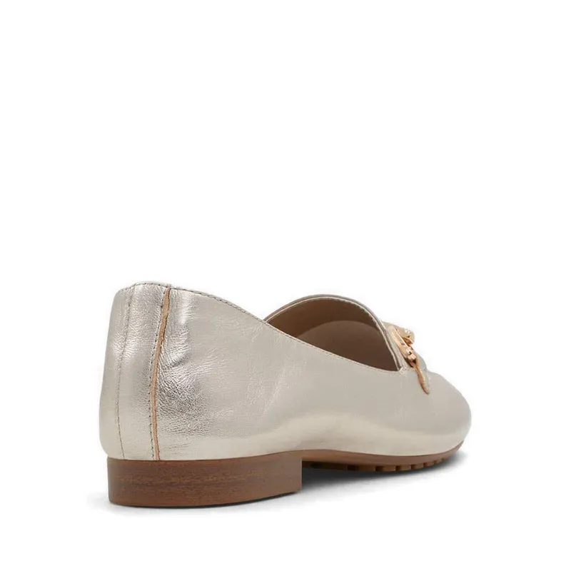 ALDO SYMPOSIA รองเท้าโลฟเฟอร์สำหรับผู้หญิง สีเงิน
