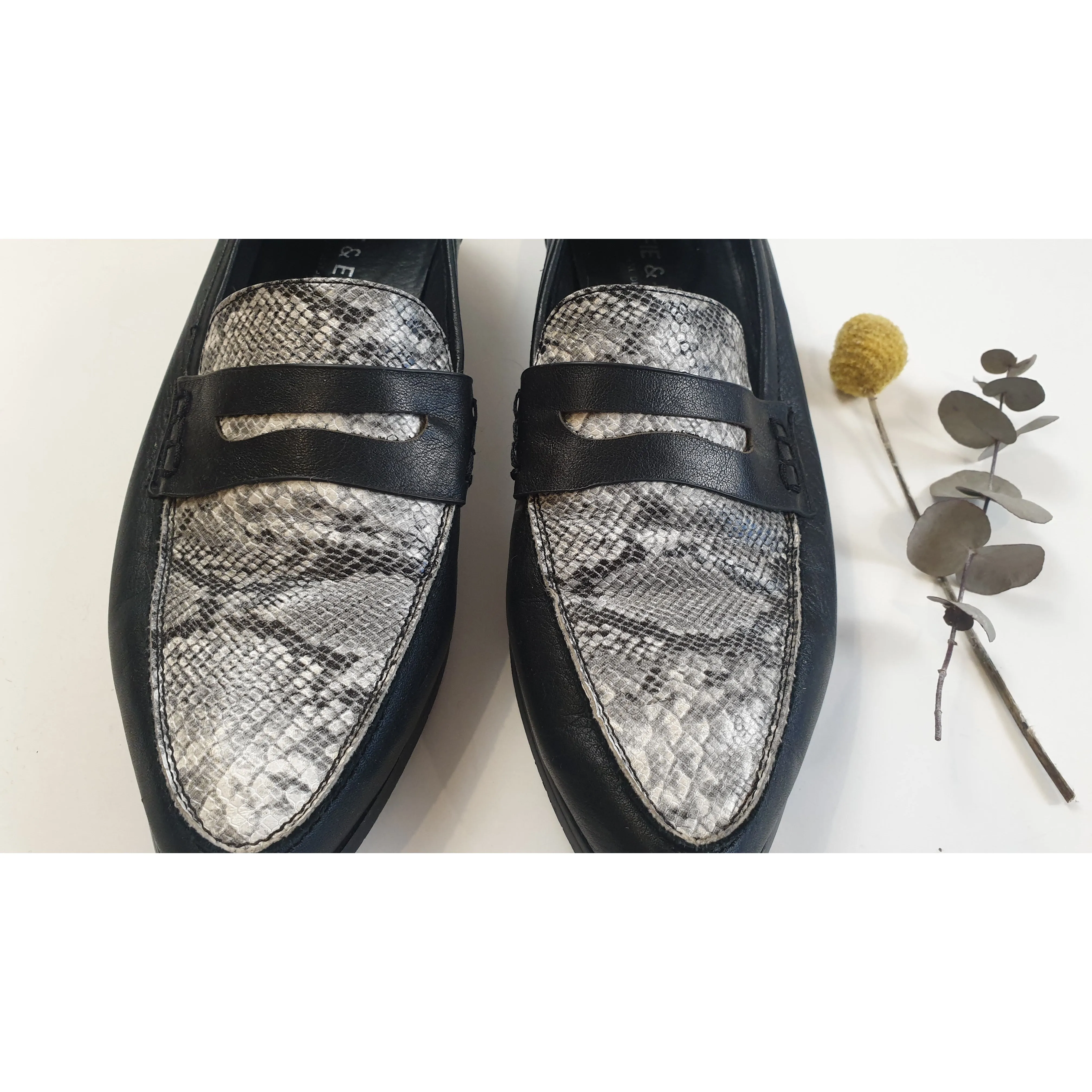 Alfie & Evie black leather shoes with snakeskin detail size 40