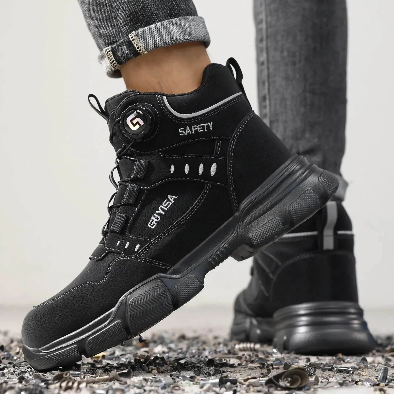 All-Terrain Safety Shoes - Industrial Anti-Smash Footwear