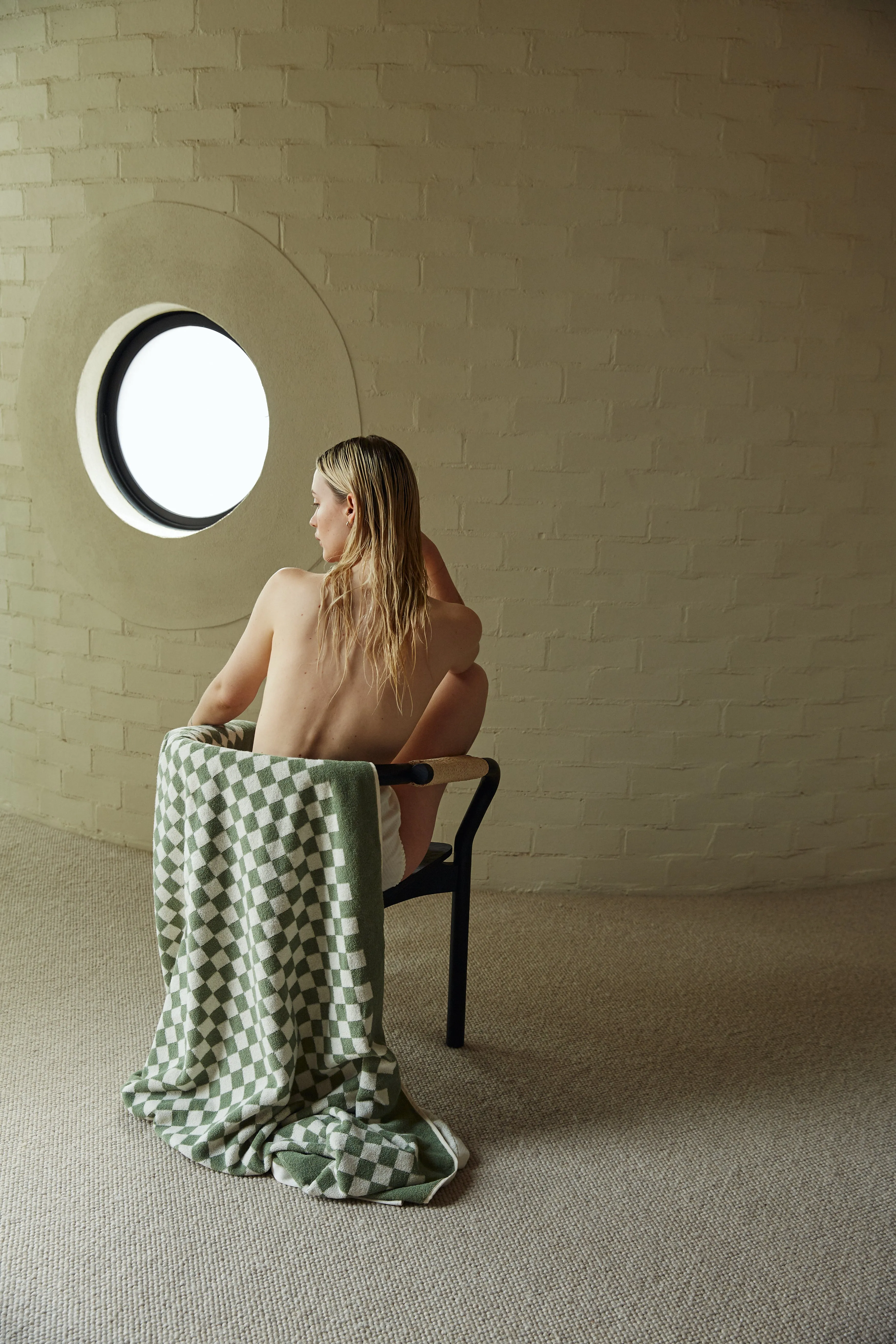 Baina | Roman Pool Towel in Sage and Chalk