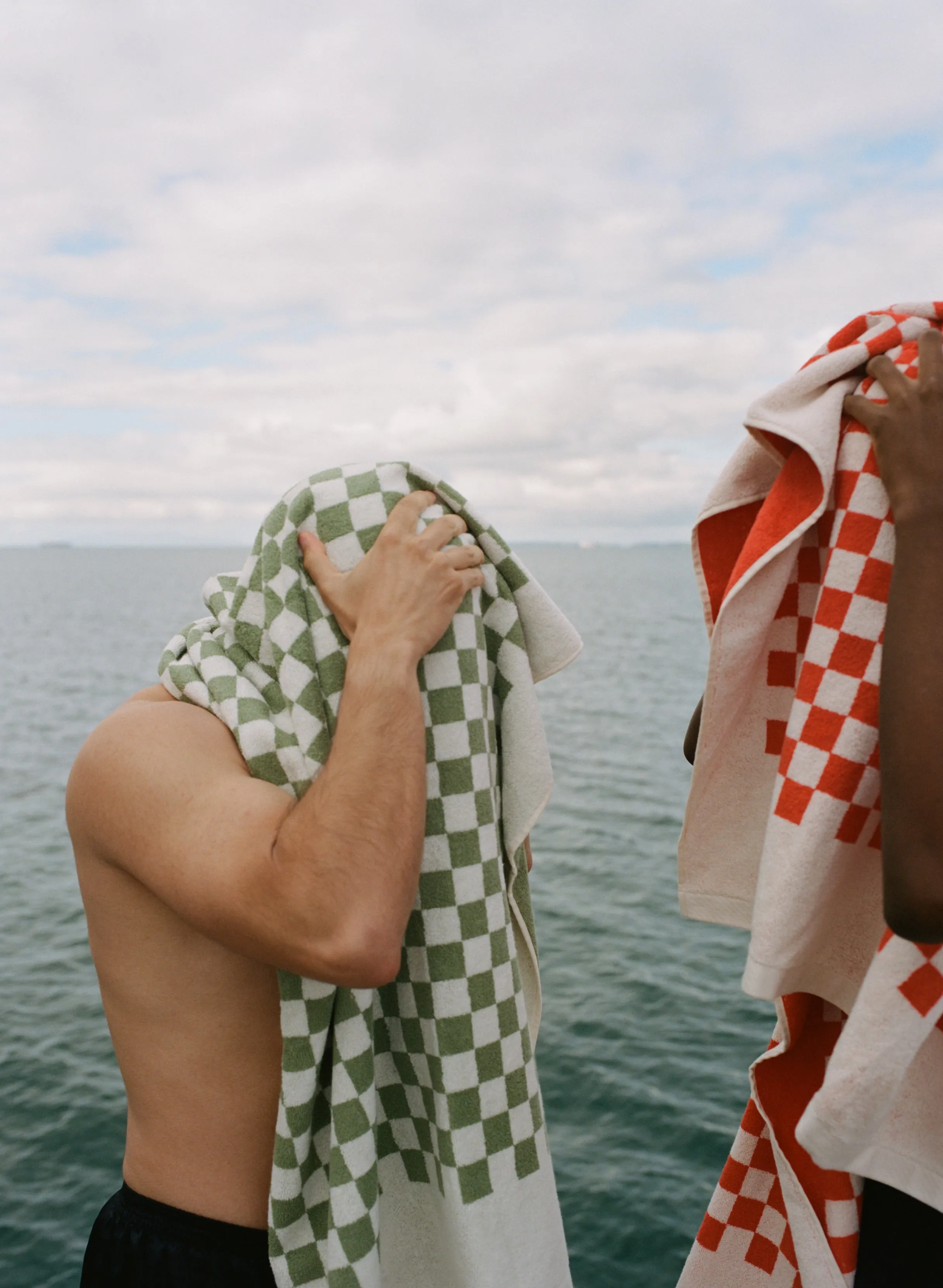 Baina | Roman Pool Towel in Sage and Chalk