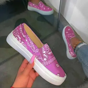 Bandana Print Casual Slip-on