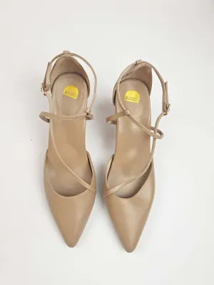 Bared tan mid heel shoes with elegant straps size 37