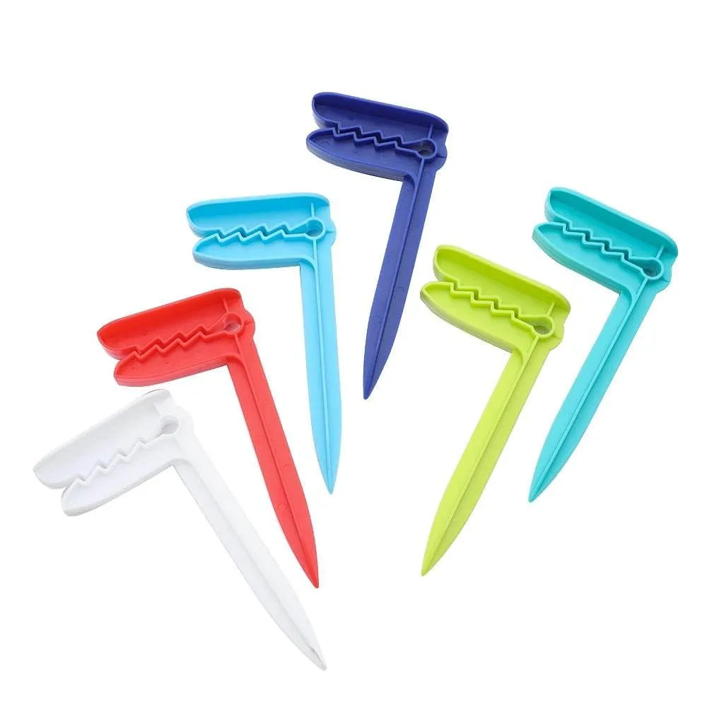Beach Towel Clips - Outdoor Sunbathing Holders