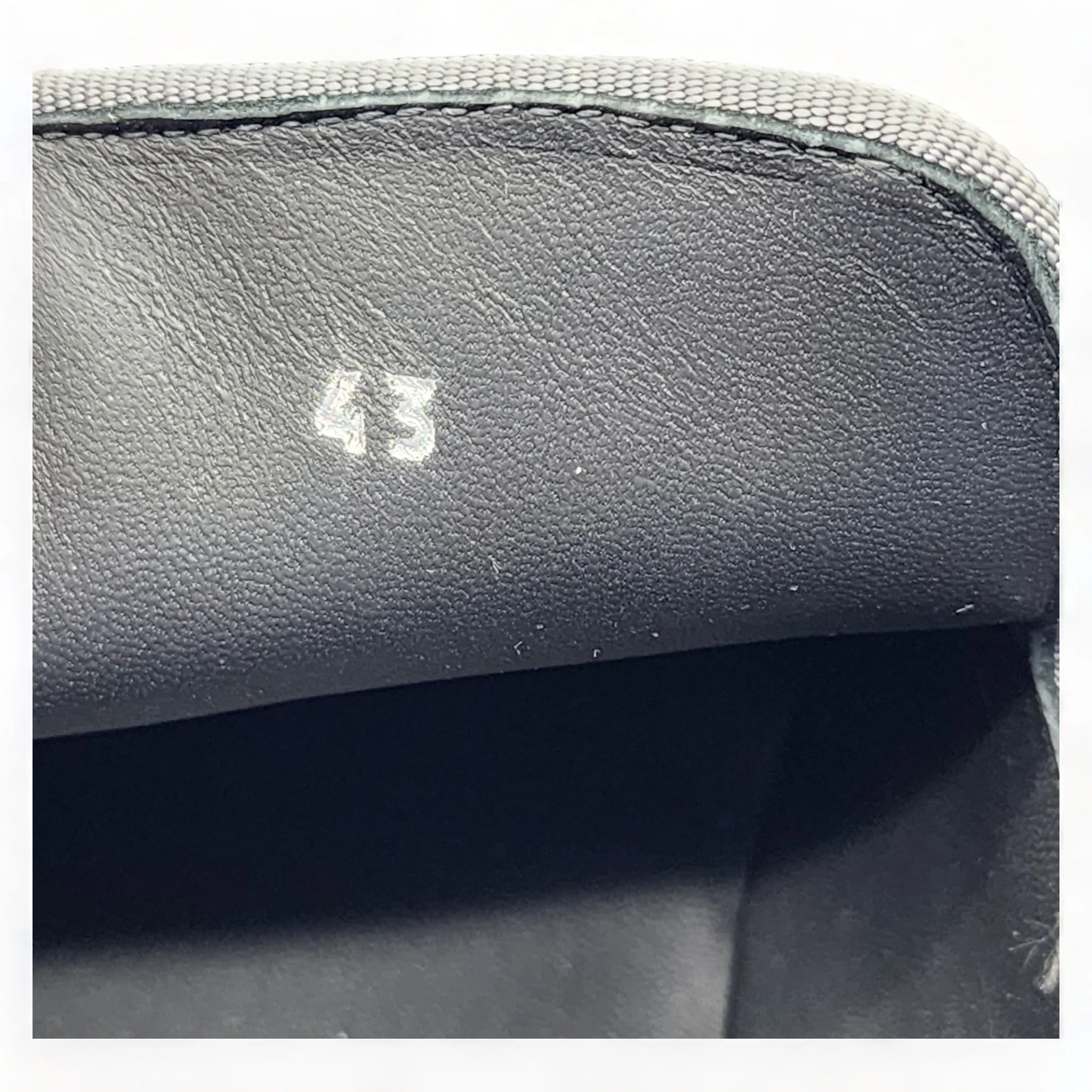 Billionaire Velvet Loafers Crest  in Black