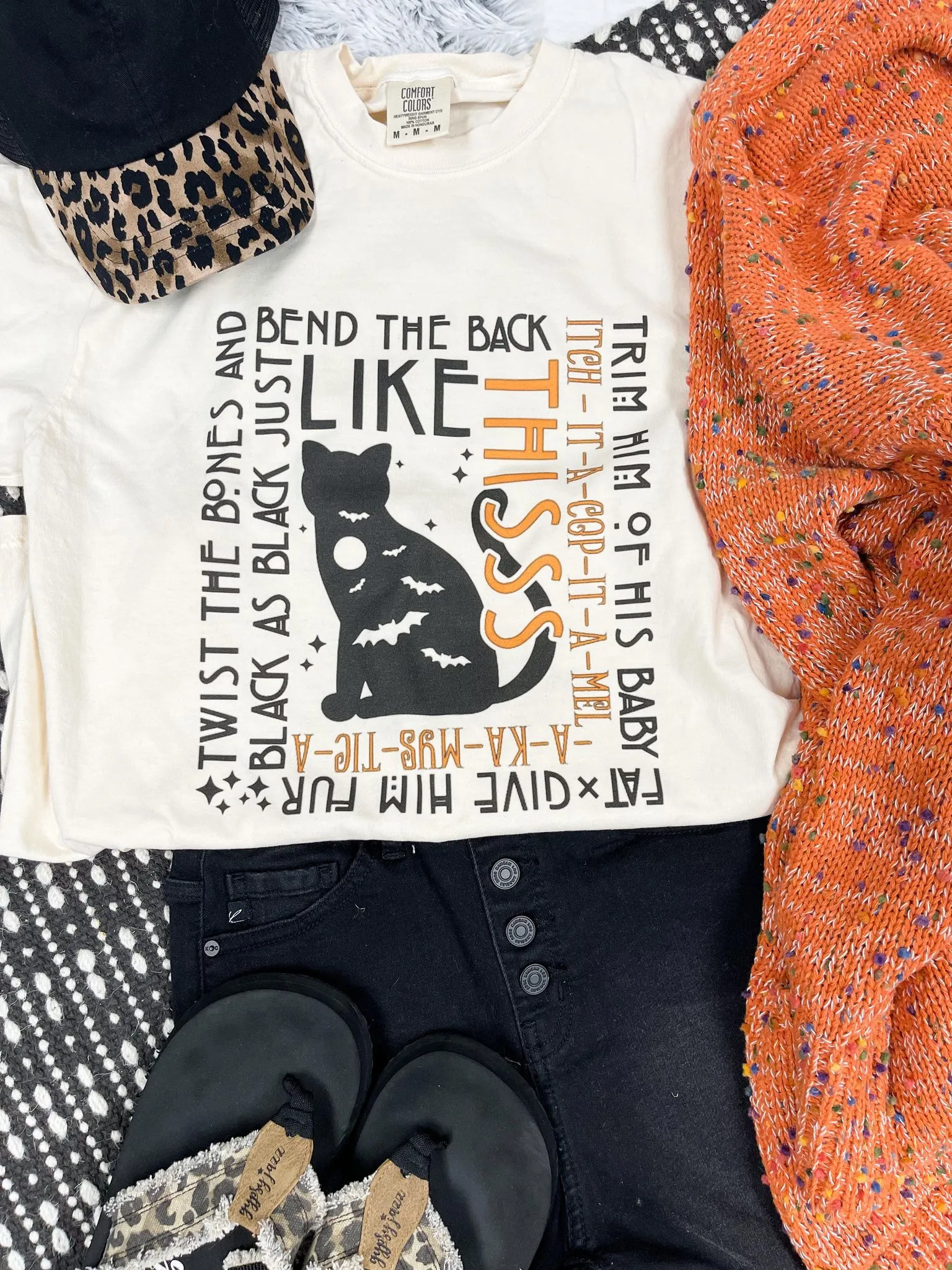 Black Cat Spell Ivory Graphic Tee