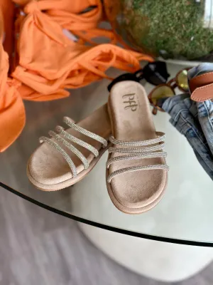 BTB2405 Ava slide nude