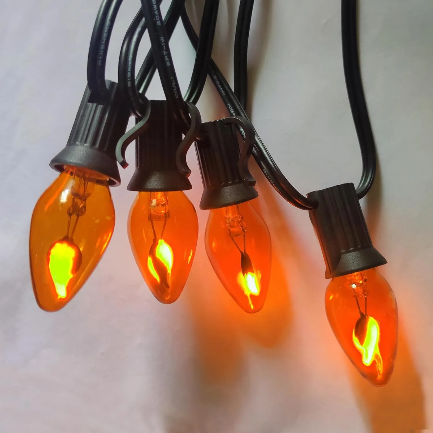 C7 Flickering Flame Light Bulbs, 12 Pack Orange Flickering Light Bulbs E12 Ca...