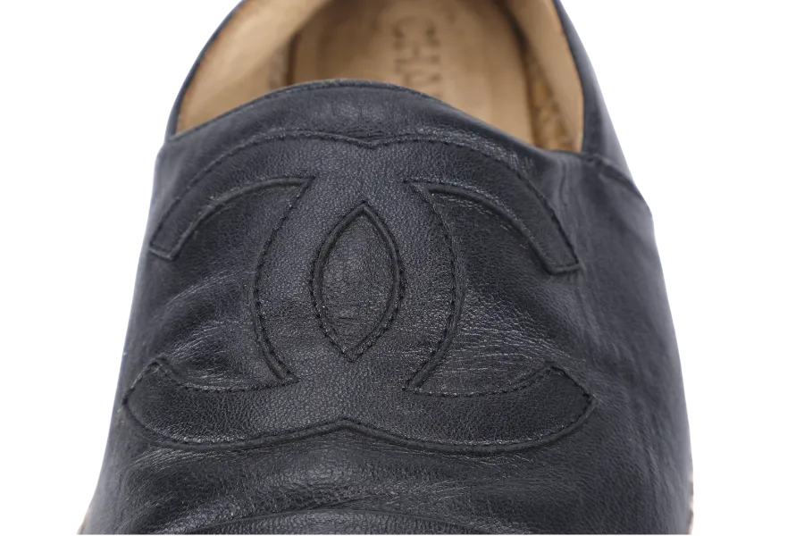 CHANEL ESPADRILLES SHOES BLACK LEATHER SIZE 38 WITH DUST COVER