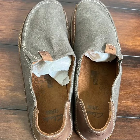Clarks Men's Trapell Form Loafer Olive Canvas Men's 10.5 in Olive Preppy Casual