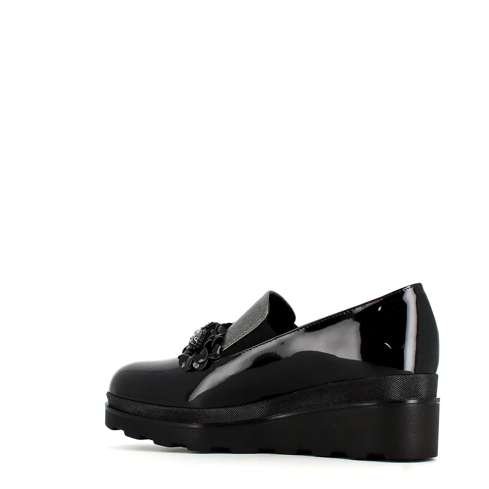 Comart Wedge Loafer with Trim Patent Black