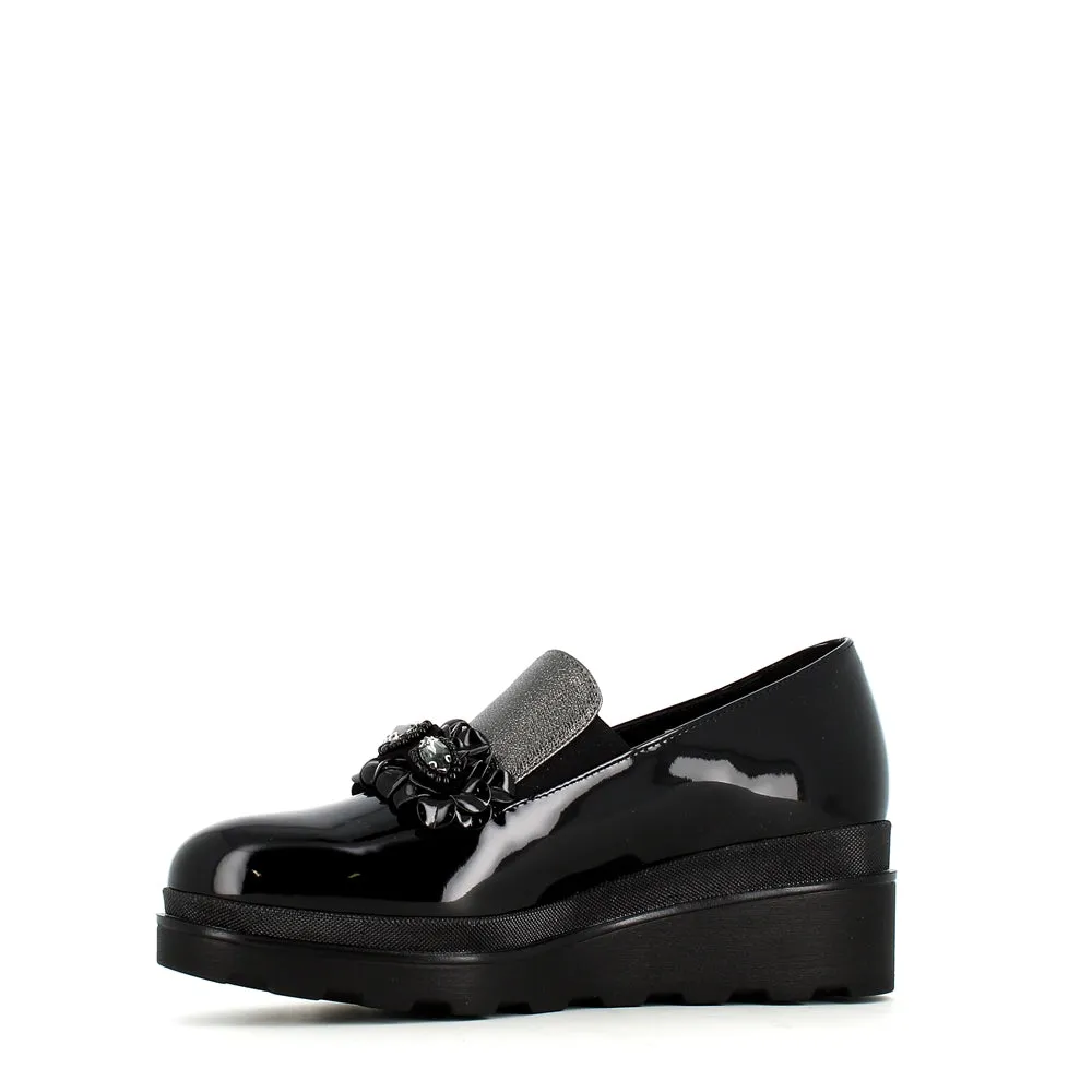 Comart Wedge Loafer with Trim Patent Black