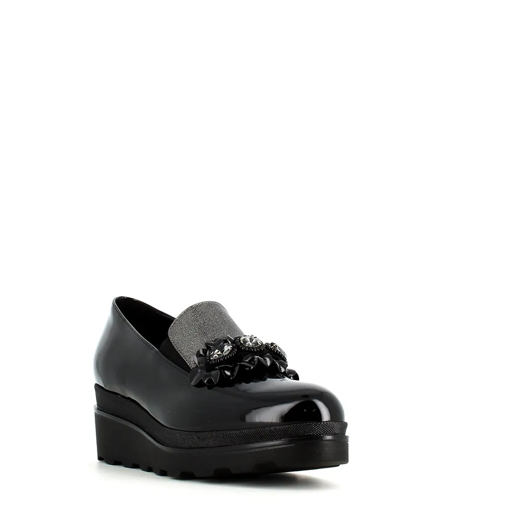 Comart Wedge Loafer with Trim Patent Black