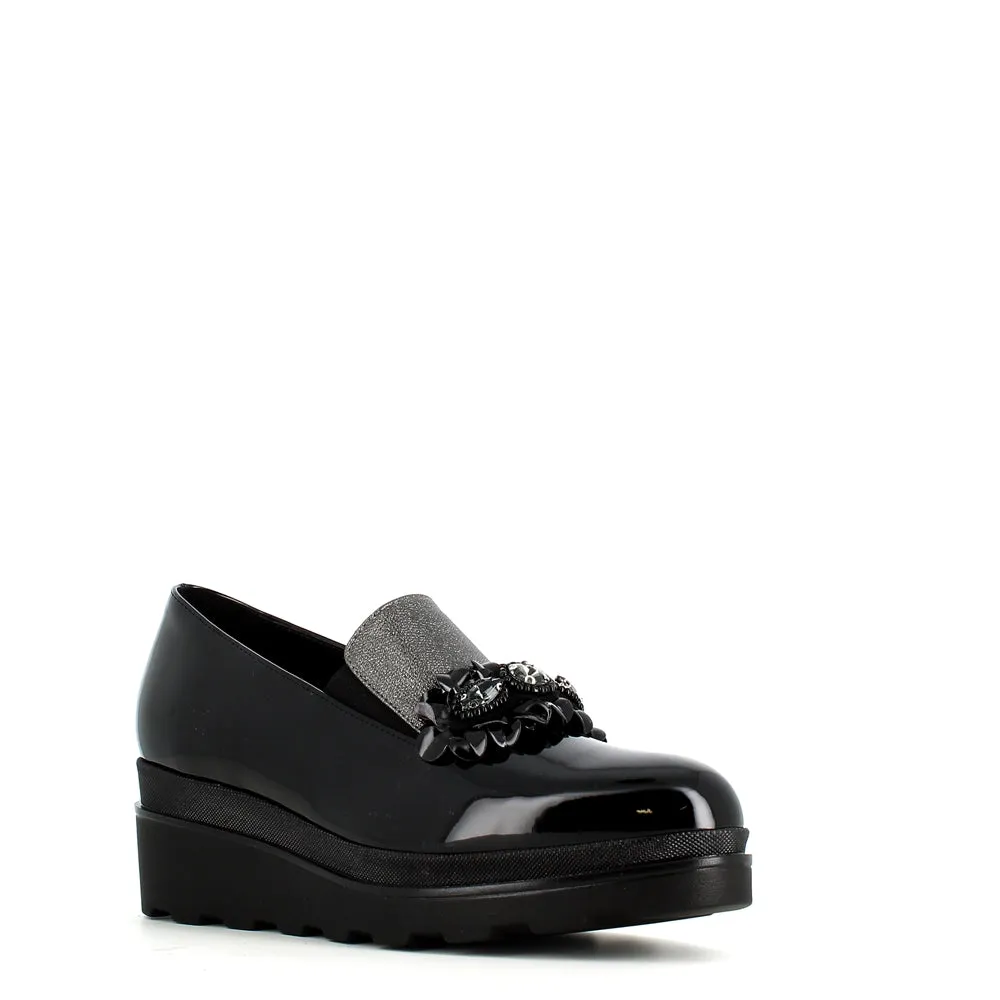 Comart Wedge Loafer with Trim Patent Black