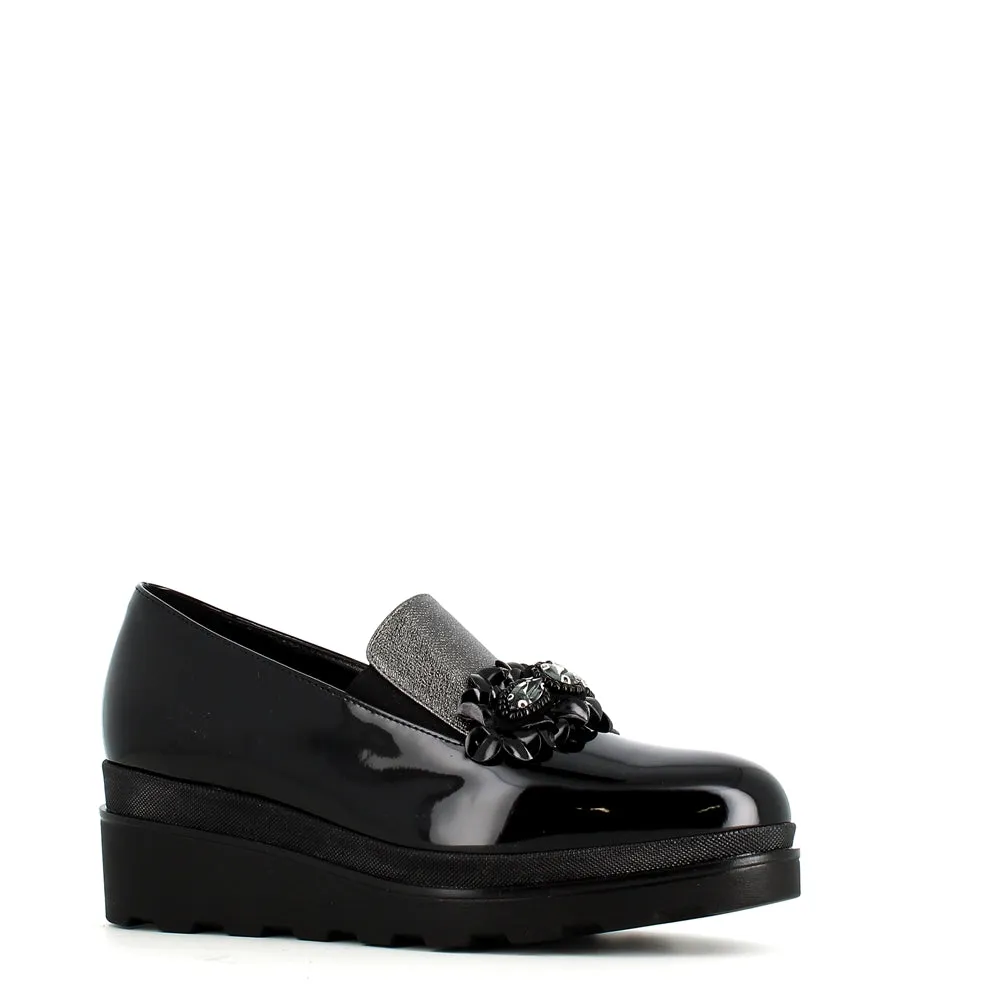 Comart Wedge Loafer with Trim Patent Black
