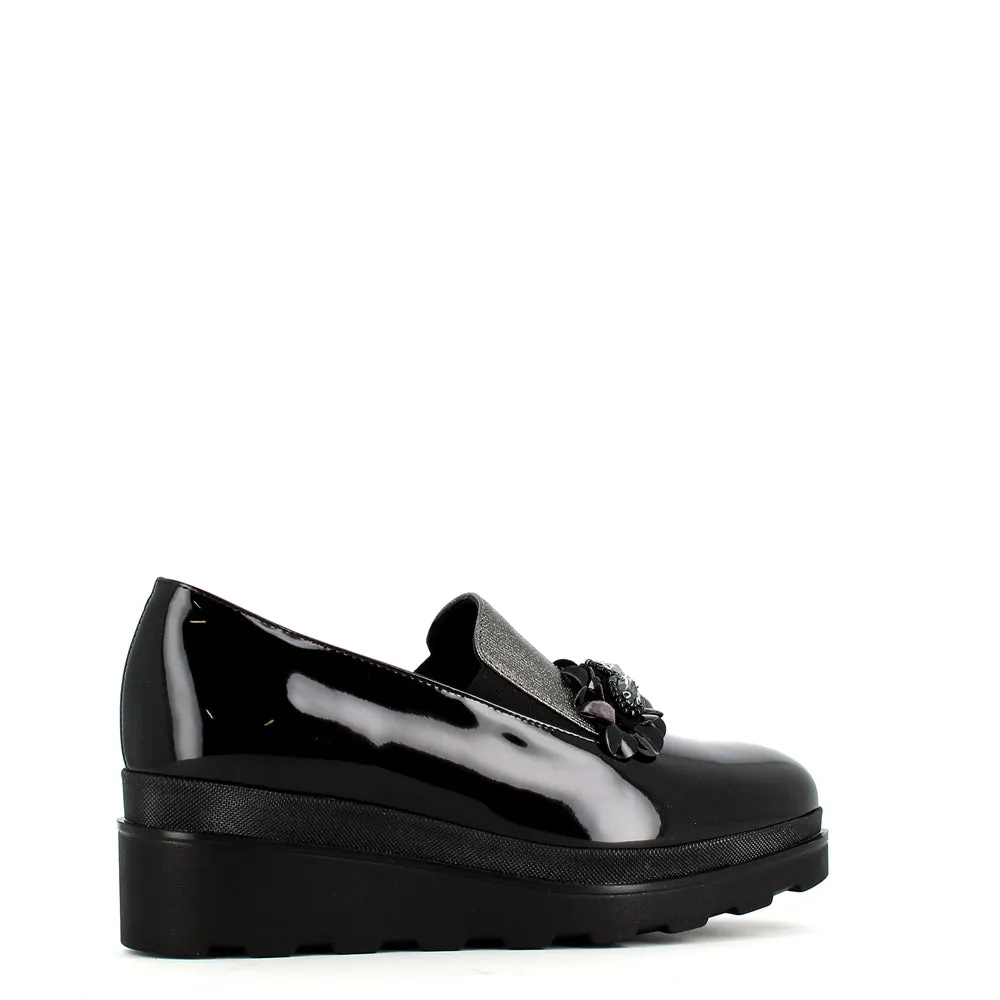 Comart Wedge Loafer with Trim Patent Black
