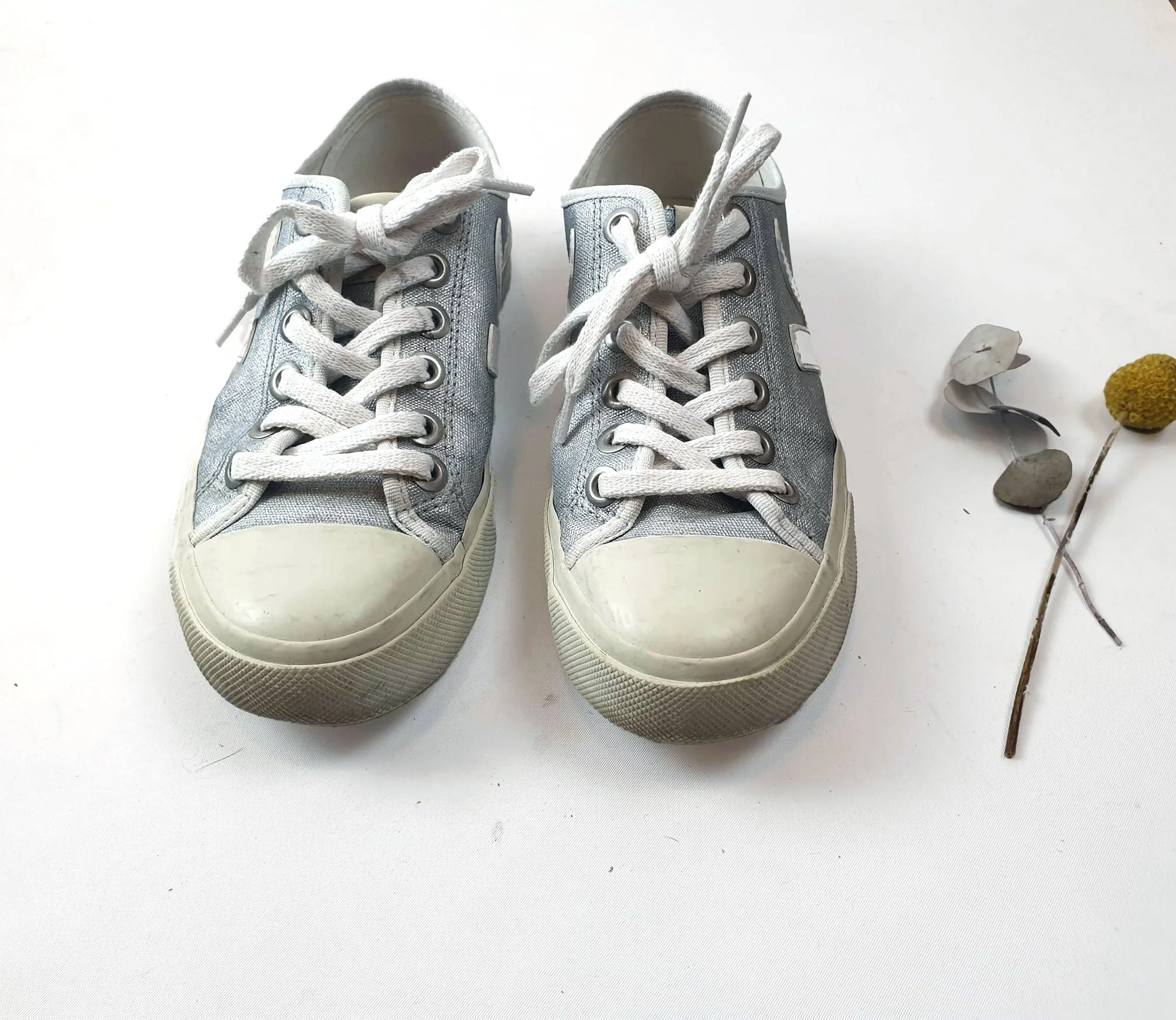 Deja silver lace up shoes size 37