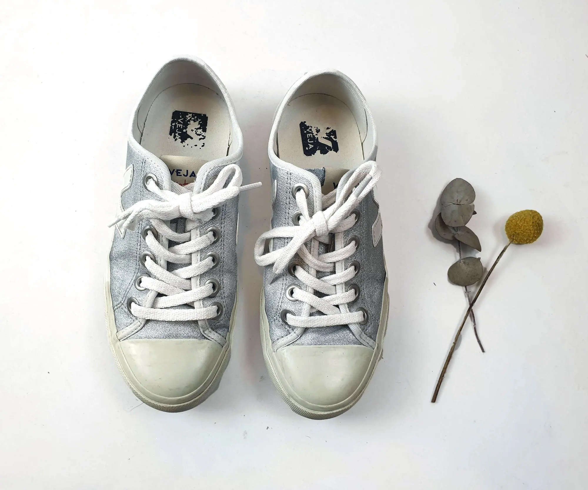 Deja silver lace up shoes size 37