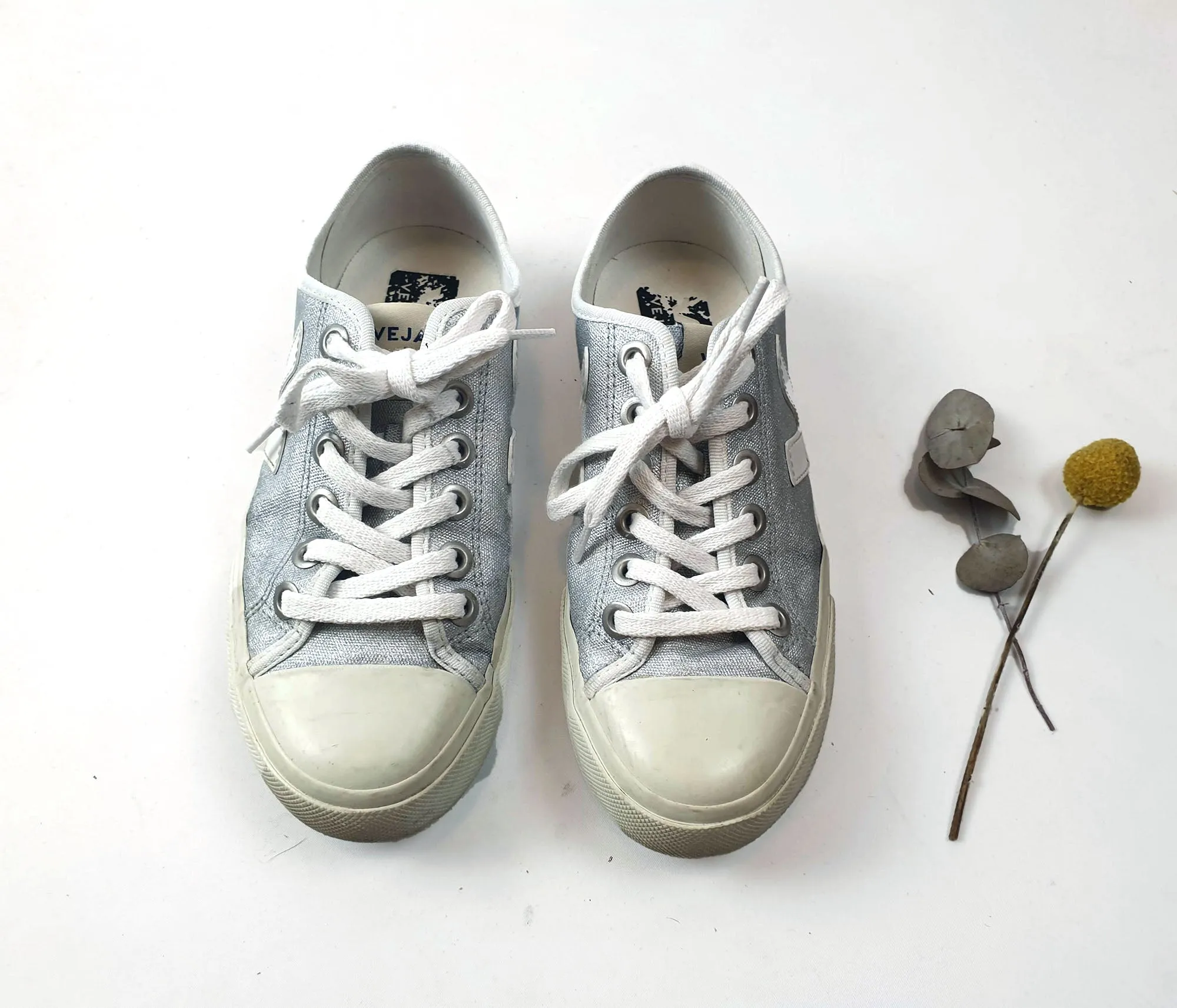 Deja silver lace up shoes size 37