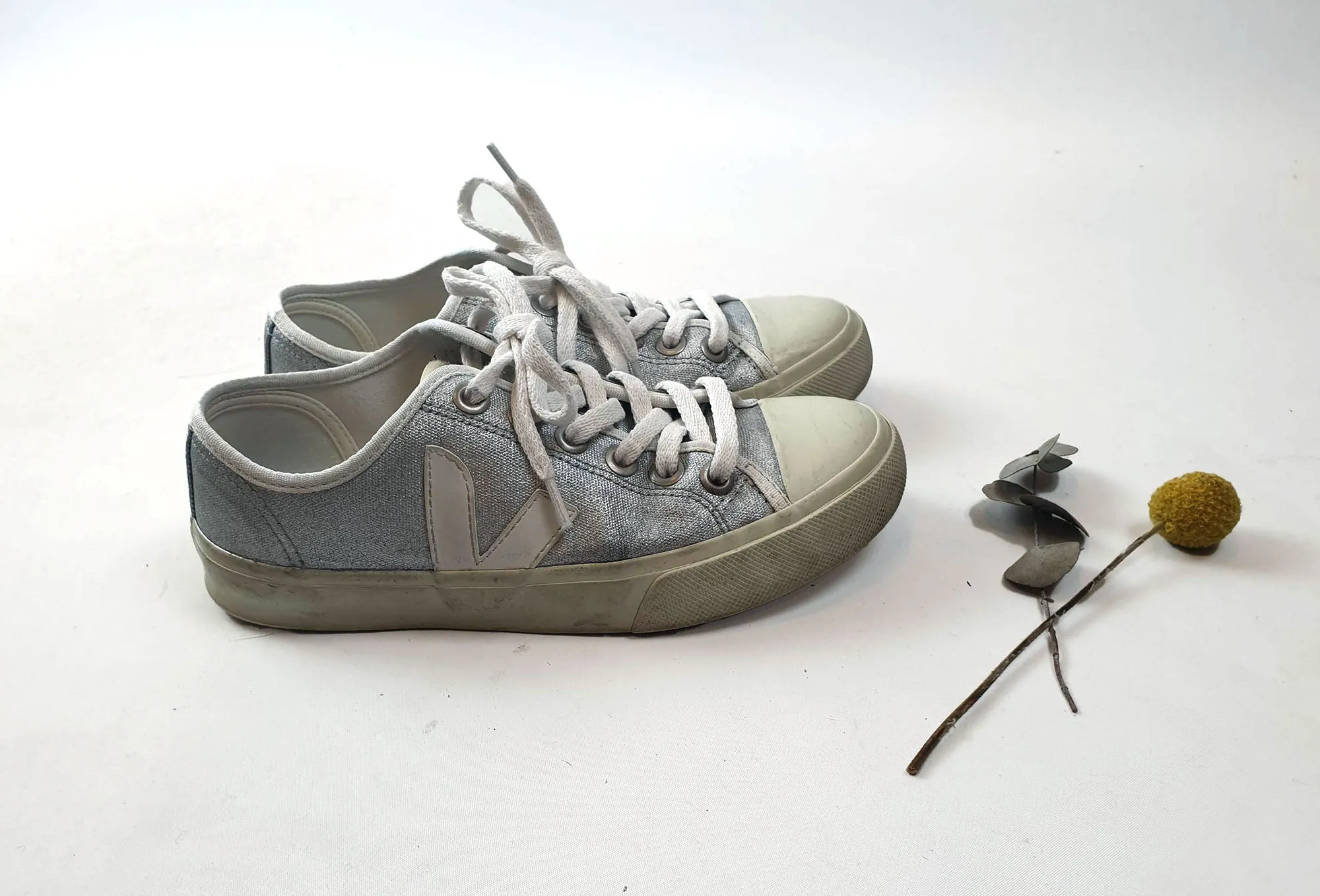 Deja silver lace up shoes size 37