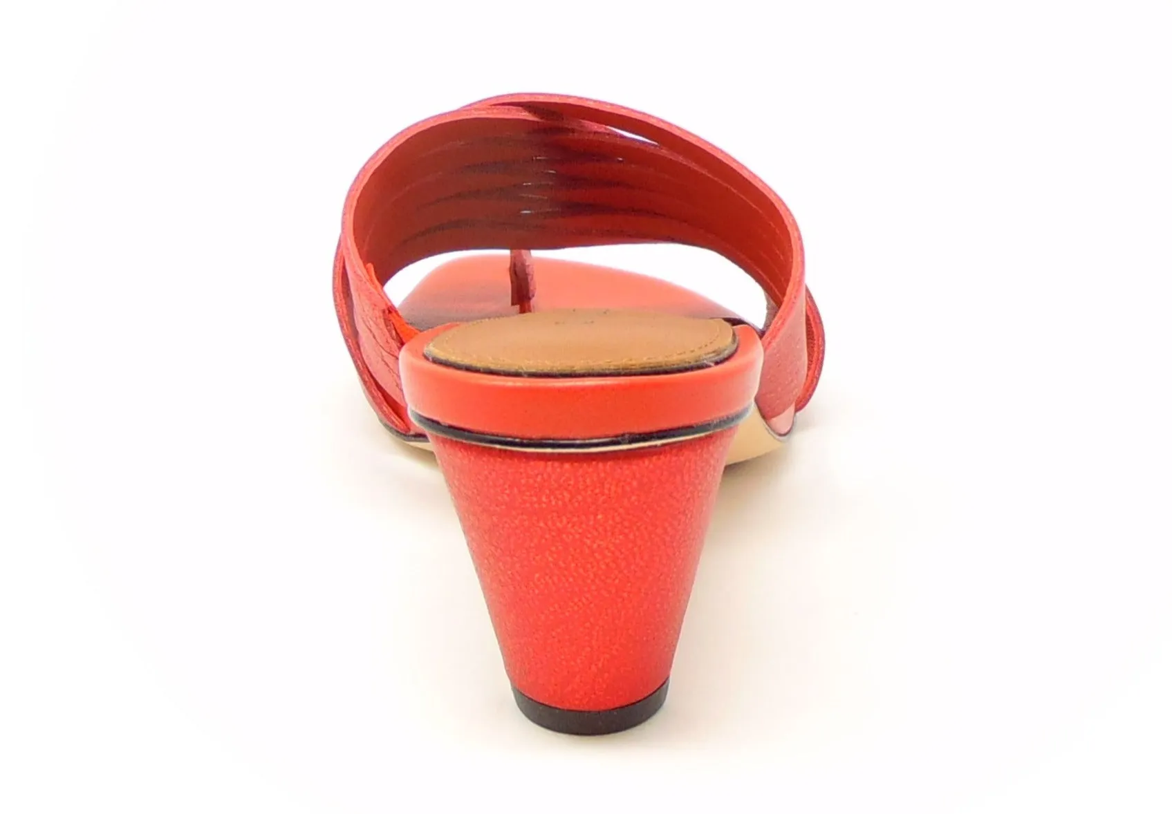 Donald Pliner Alannis Tomato/Beige (also available in Black)