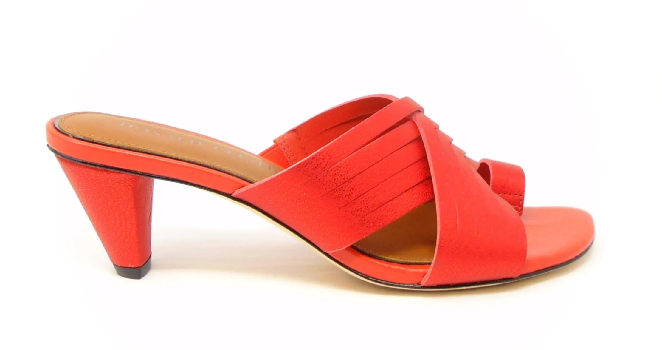 Donald Pliner Alannis Tomato/Beige (also available in Black)