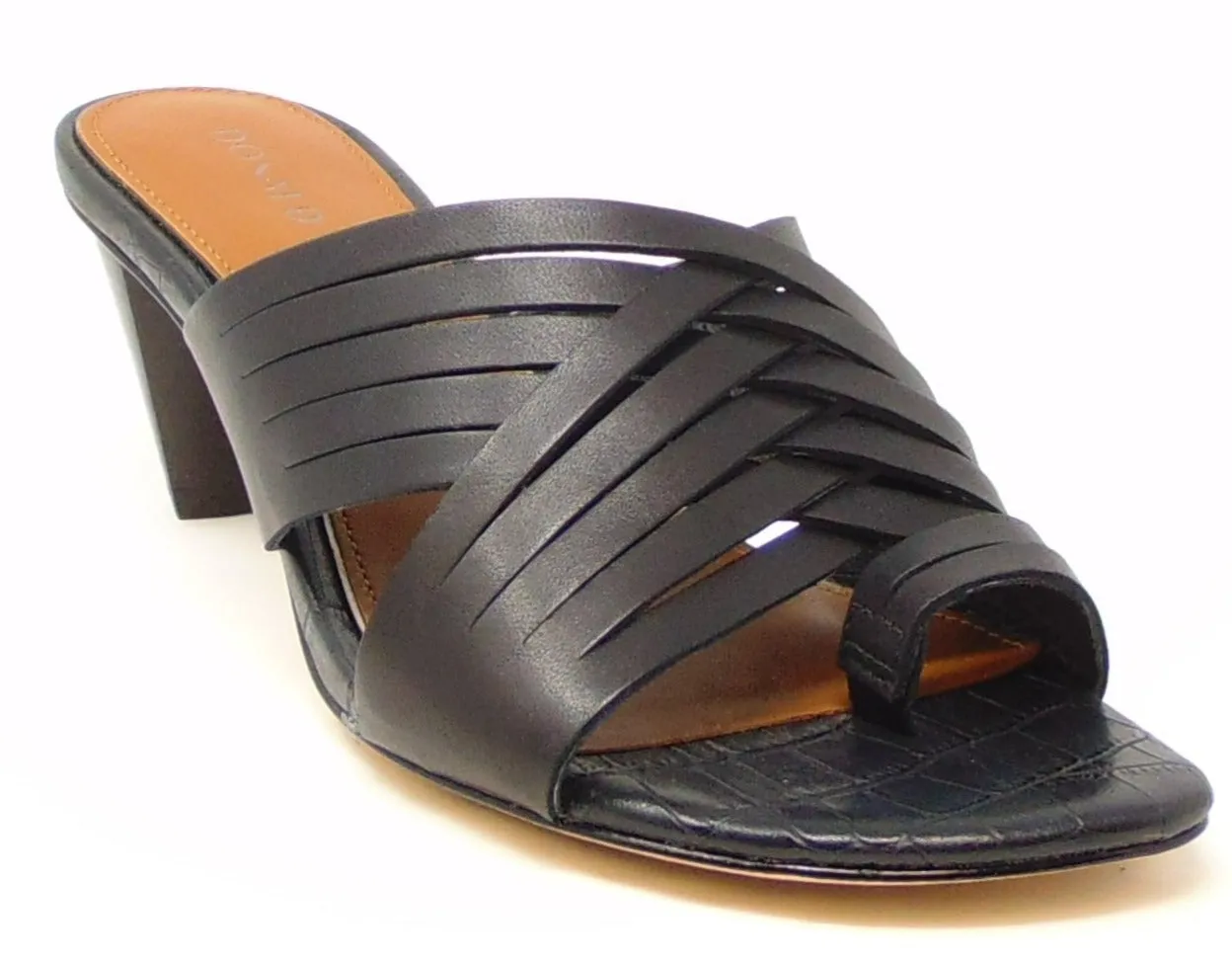 Donald Pliner Alannis Tomato/Beige (also available in Black)