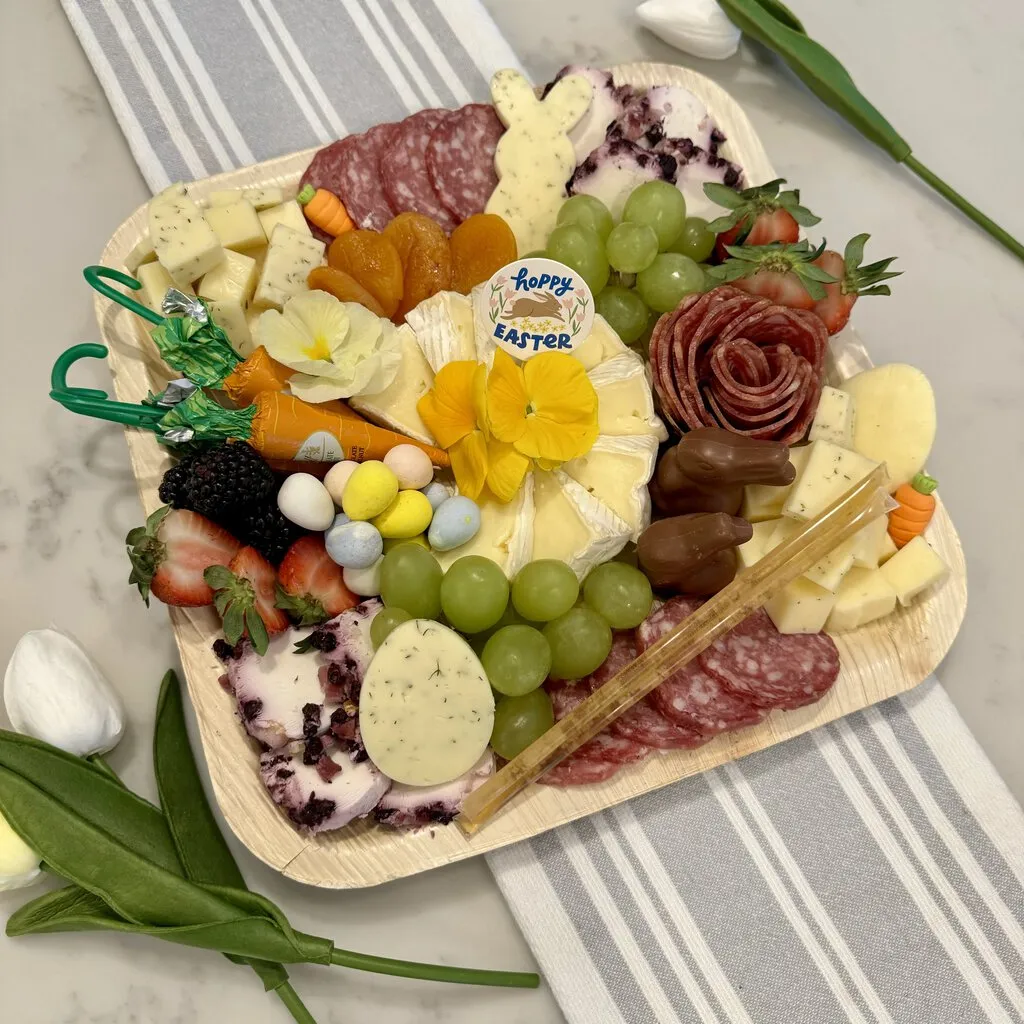 Easter Grazing Board (Feeds 4 - 6)