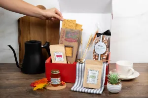 Employee of the Month Seasonal Box