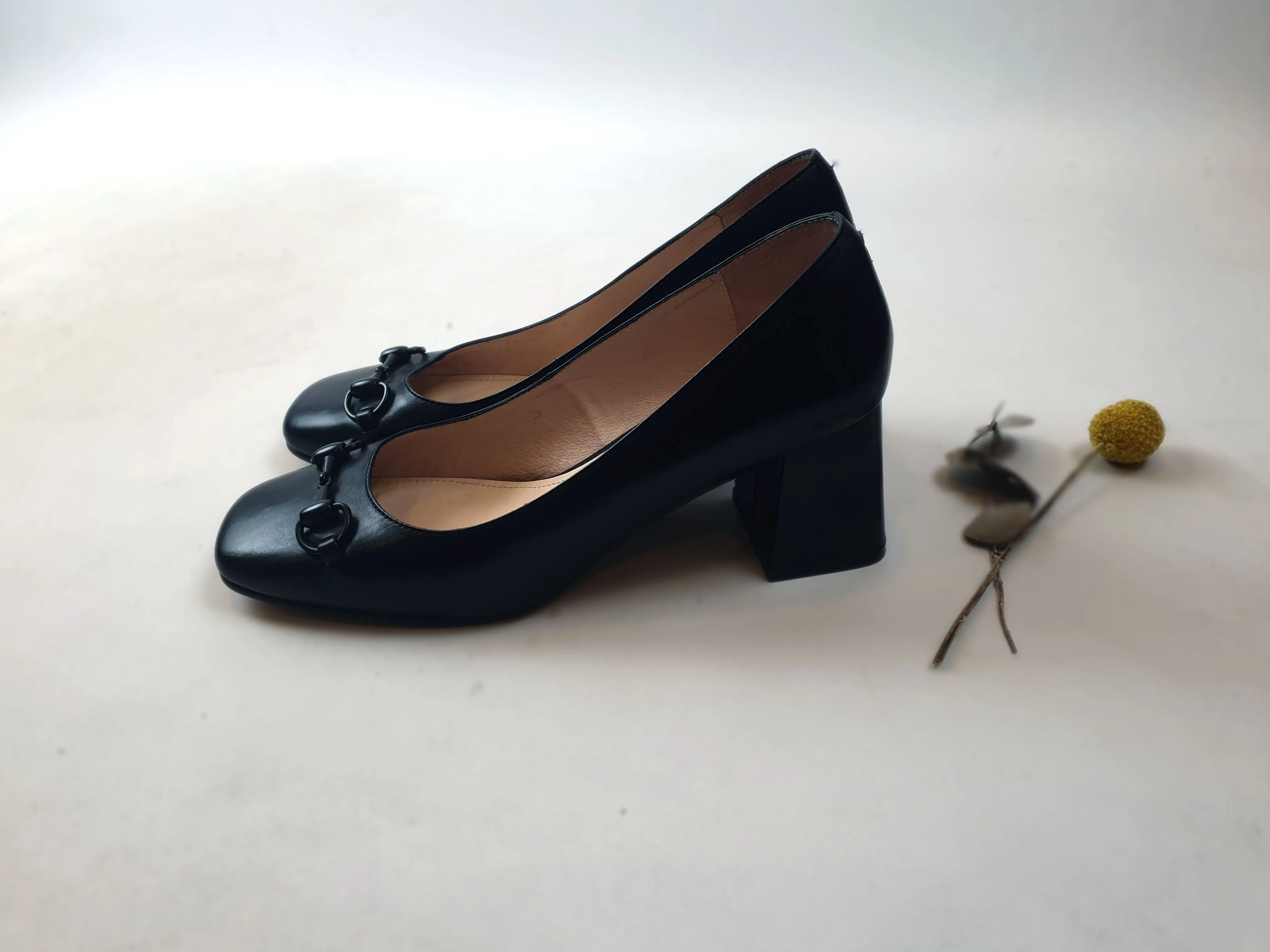 Filippo Raphael black court style shoe with front detail size 38.5 (as new, RRP 249)