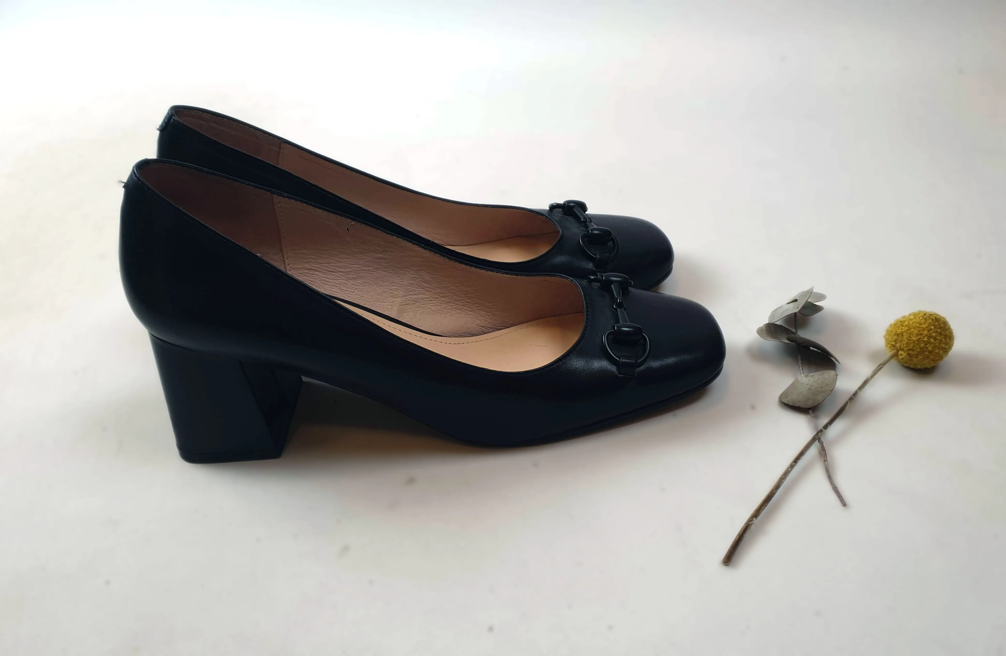 Filippo Raphael black court style shoe with front detail size 38.5 (as new, RRP 249)