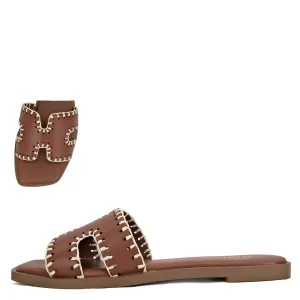 Finity Sandal In Tan