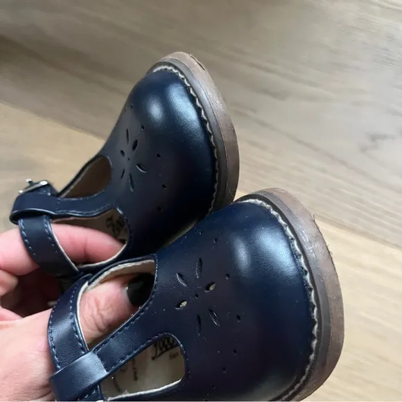 Footmates navy shoes size 8