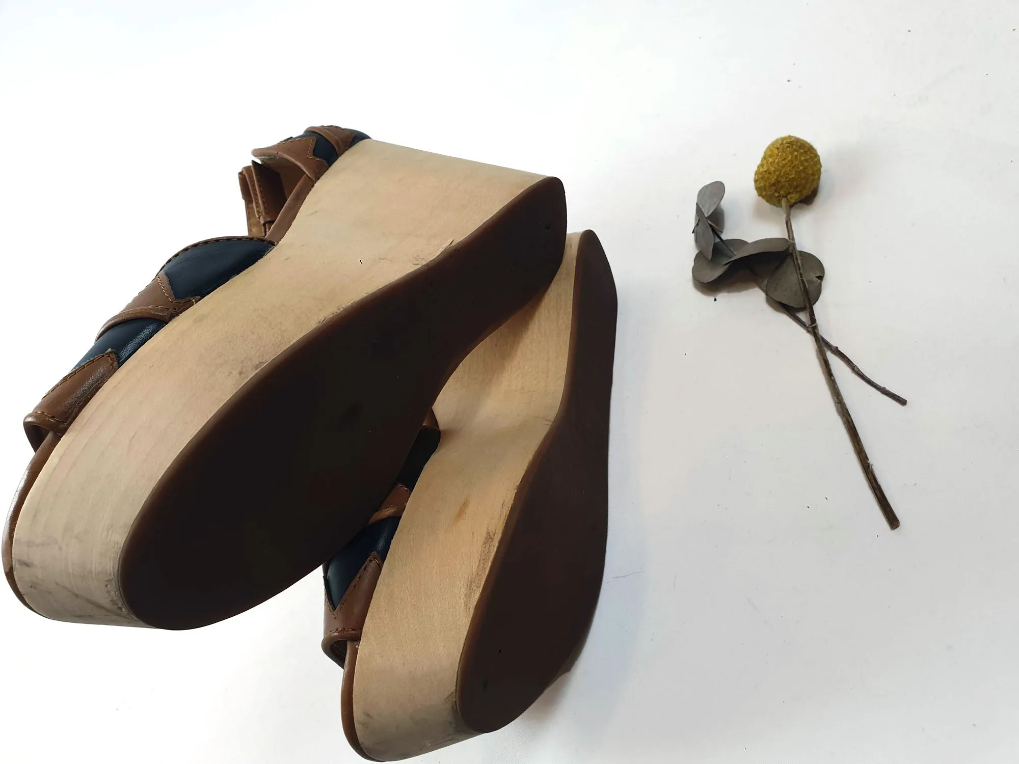 Gorman brown and black leather wedge heels size 36