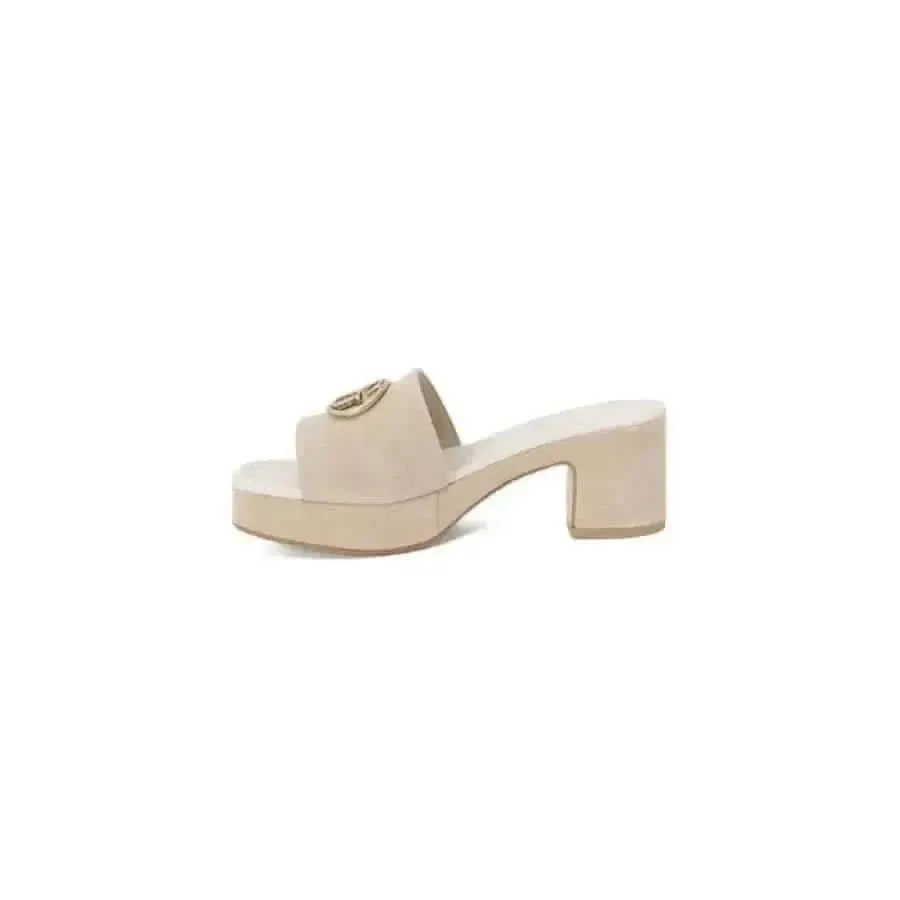 Guess Women's Beige Suede Platform Sandals Size 7