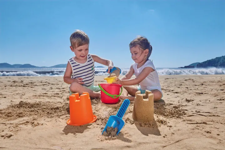 Hape 5-in-1 Beach Set