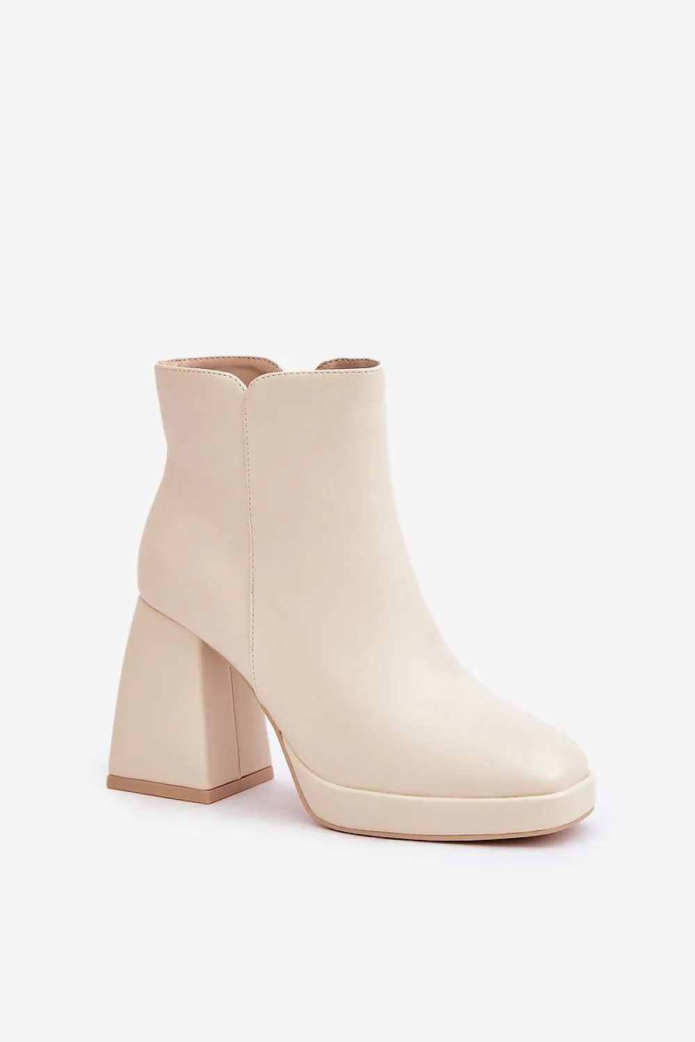 Heel boots