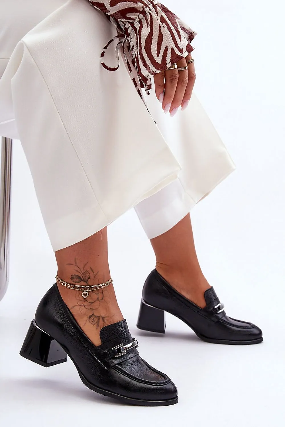 Heel pumps