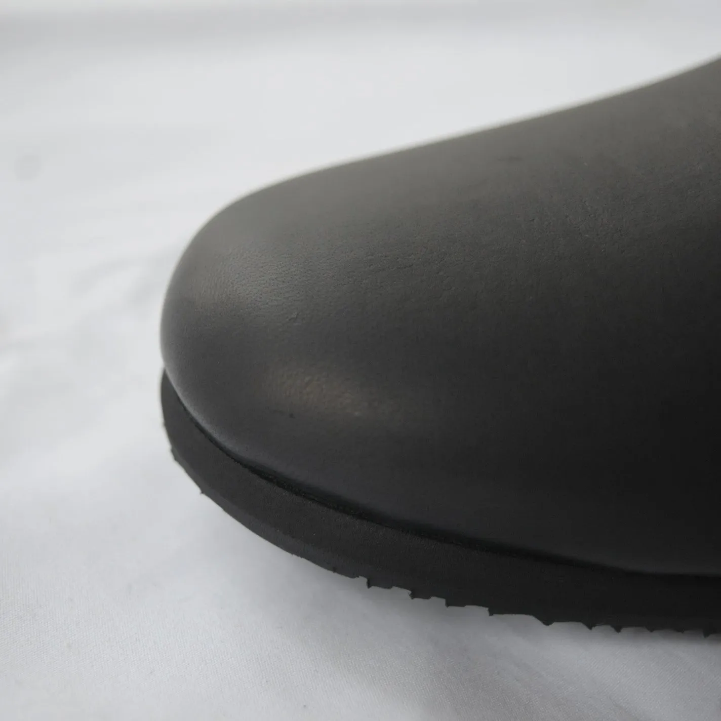 JAZZ SLIP-ON SHOES