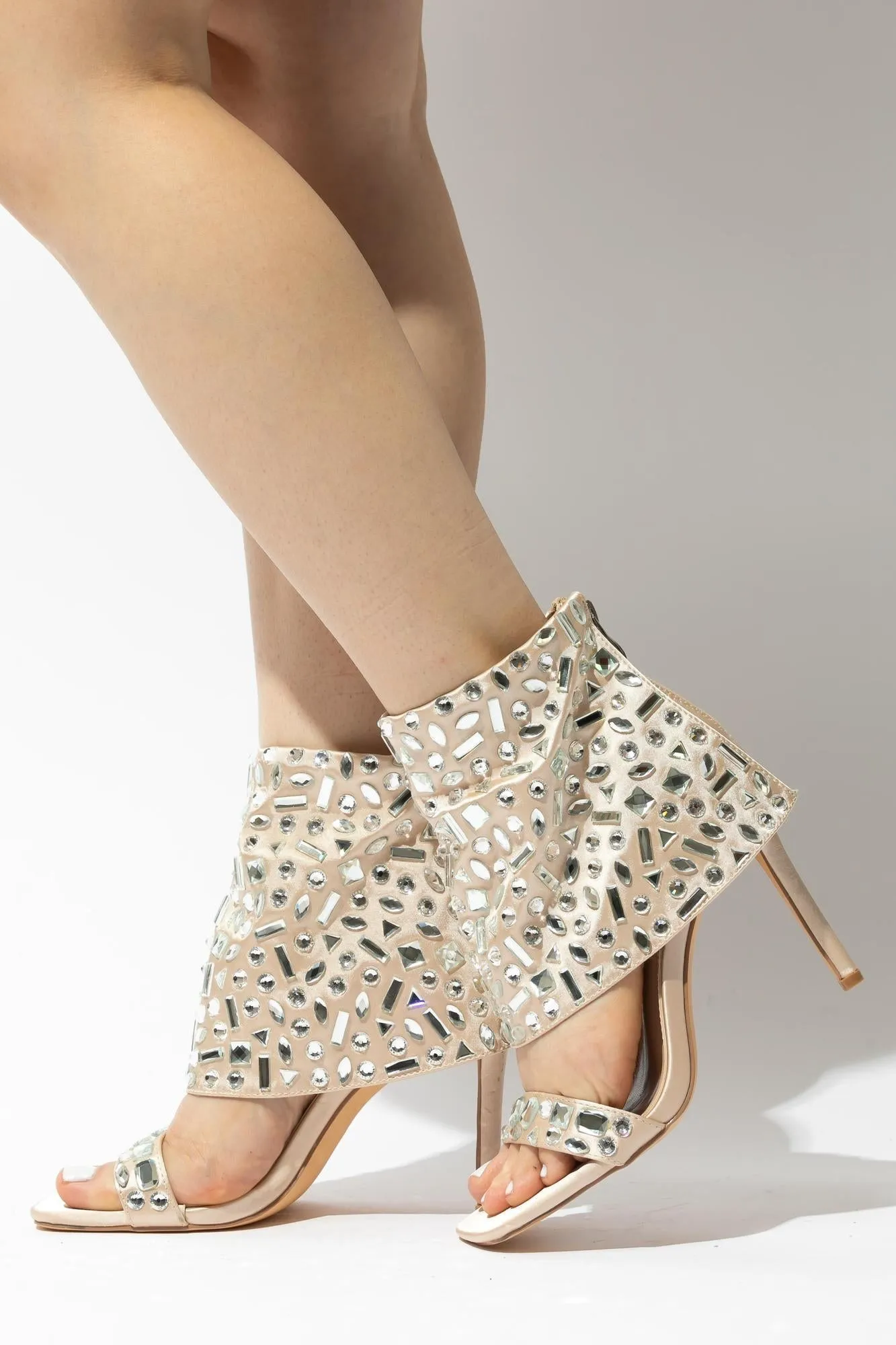 JLO MATA SHOES