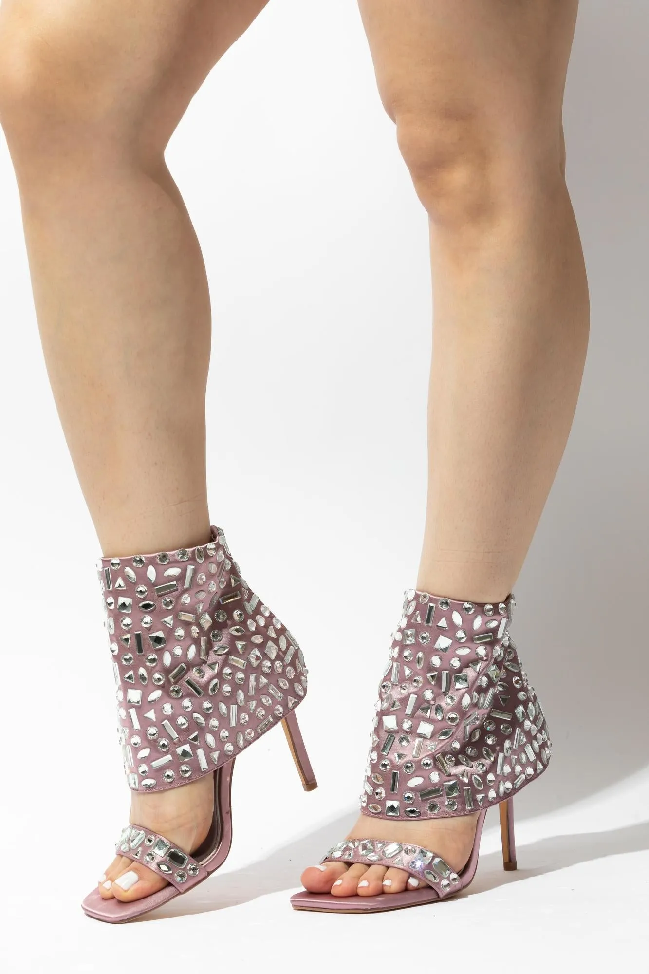JLO MATA SHOES