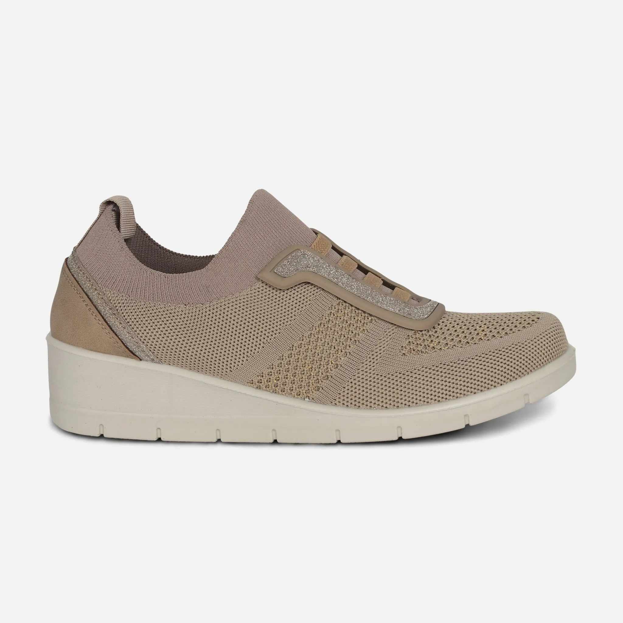 LADIES CASUAL SLIP-ON SHOES