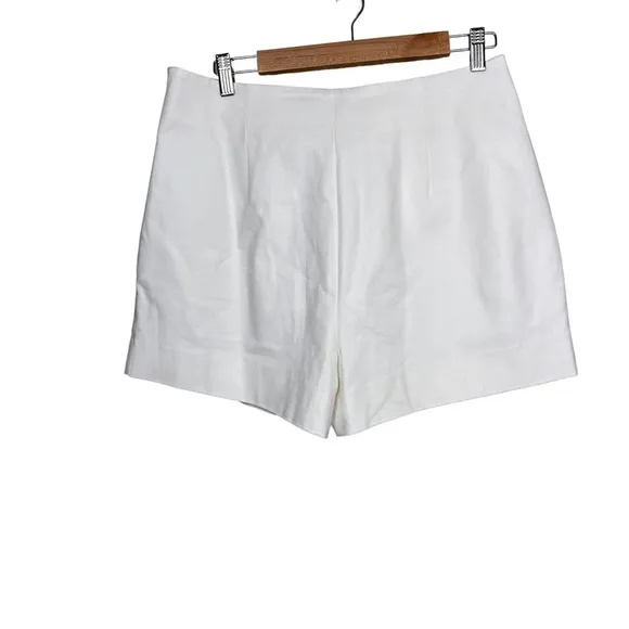 MARIE OLIVER PIXIE SHORTS IN COOL WHITE Size 8