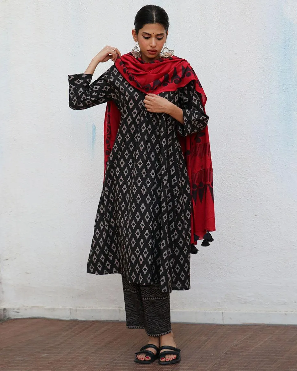 Marley Blockprinted Cotton Dupatta - NOMAD