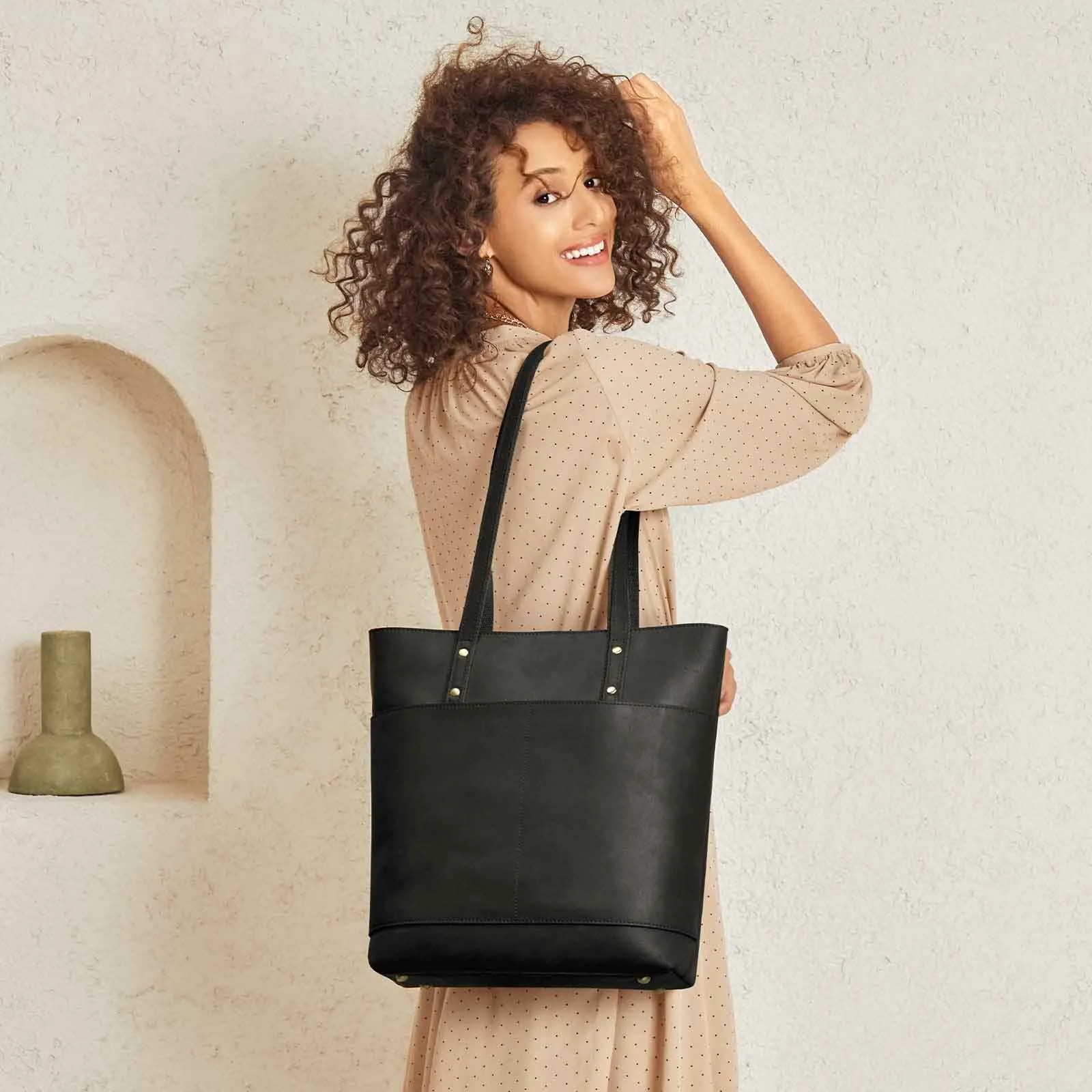 Medium Leather Tote With Big Front Pocket