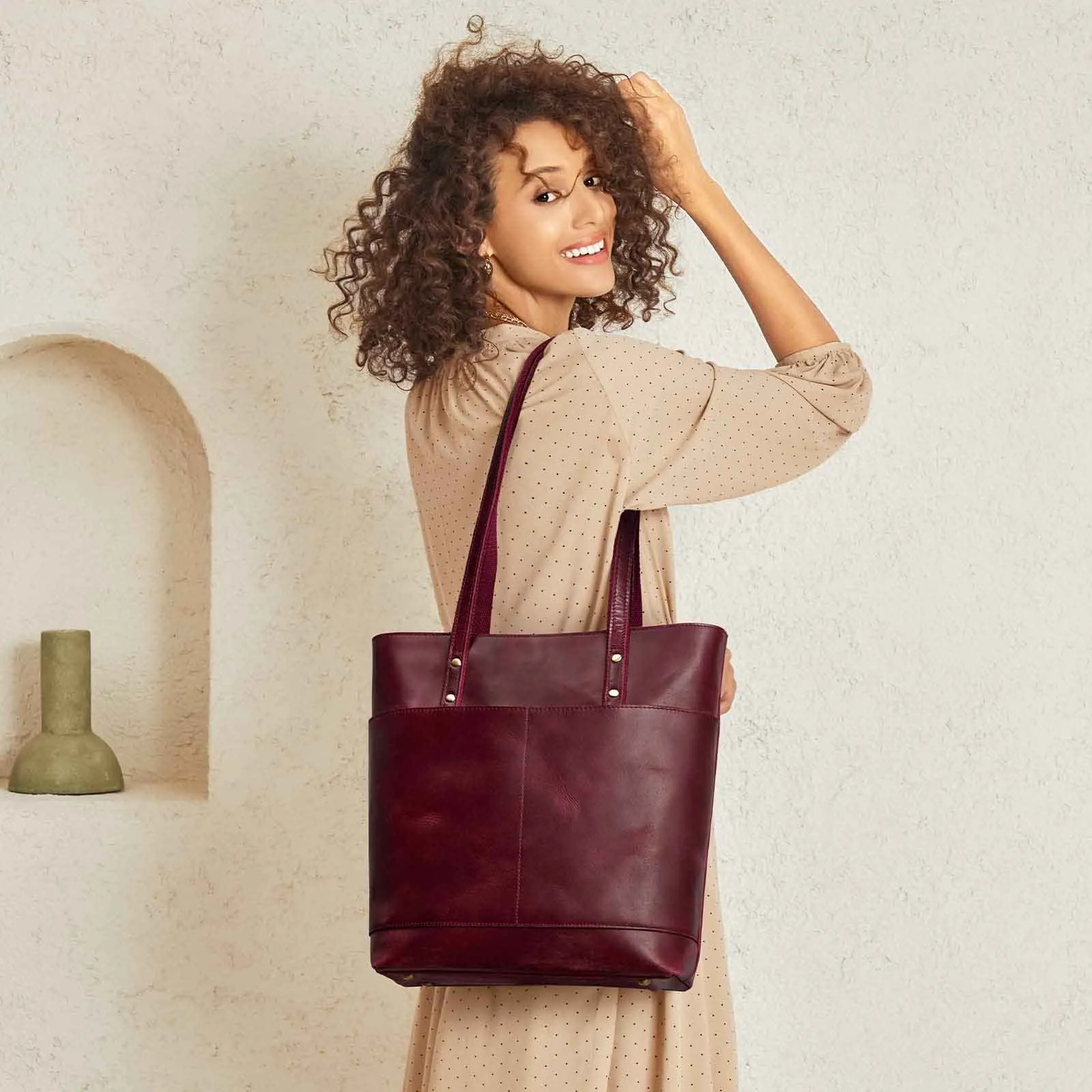 Medium Leather Tote With Big Front Pocket