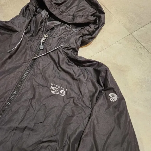 Mountain Hardwear Womens S Small Black Full Zip Hooded Waterproof Outdoor Jacket