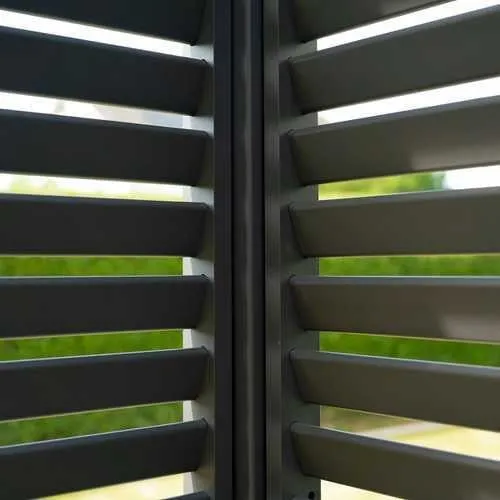 Nova Titan Aluminium Pergola Free Standing Anthracite Grey