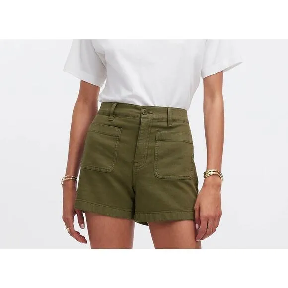 NWT The Emmett Short in Garment Dye: Patch Pocket Edition In Faded Ivy Size 23