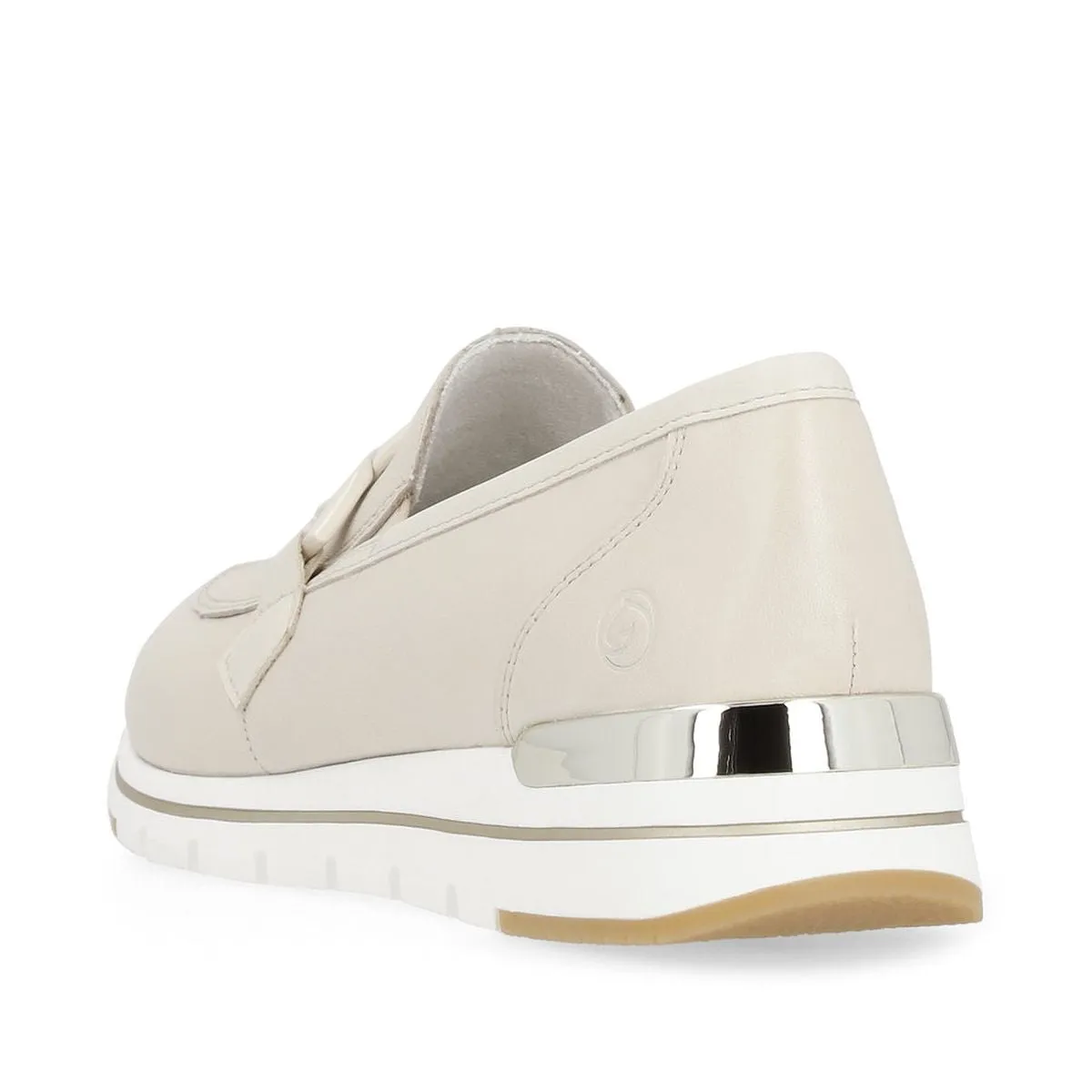 R6711 Casual Slip On